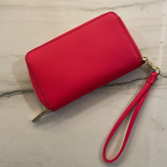 NWT Tory Burch Saffiano leather wristlet wallet in bright red - Picture 2 of 9